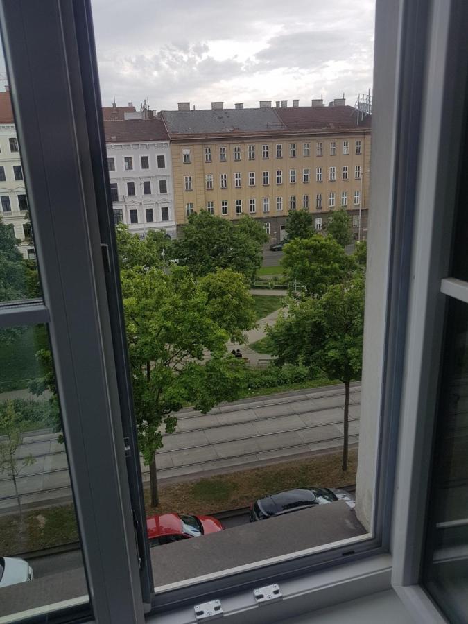 Gerald'S Apartment 16 Вена Экстерьер фото