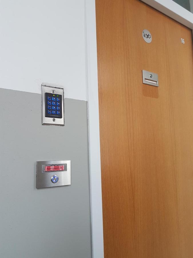Gerald'S Apartment 16 Вена Экстерьер фото